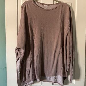 —XL Amelia James top